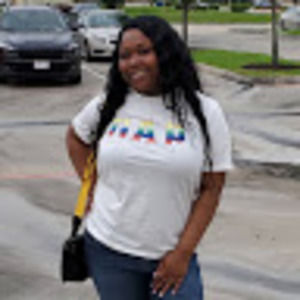 Meet your Posher, Kiara